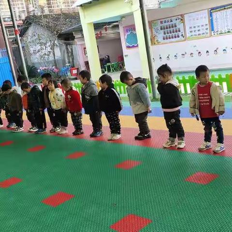 2021秋季春丽幼儿园小一班第十周日常动活照美篇