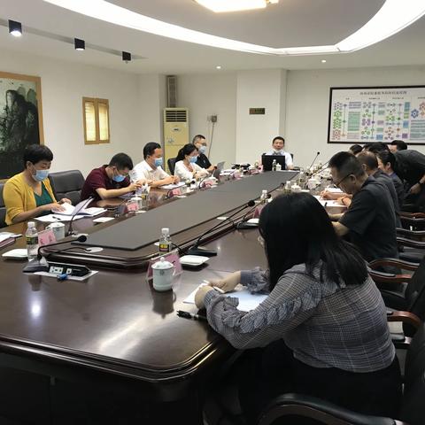 省高院执行第三督导组到秀英法院督导执行工作