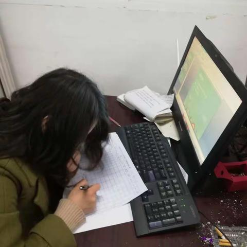 抓好教学常规工作    凝心聚力促发展