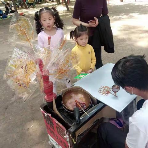 放假了带着娃娃们体验一下城市外面的环境，感觉也挺不错的！关键是她们玩得挺嗨的。