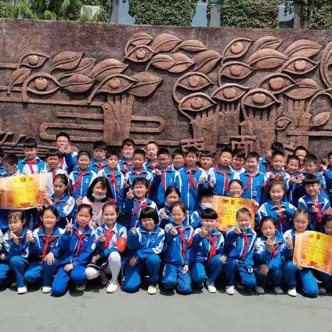 疫情无情人有情 网课辅导暖人心 ﻿复兴小学五一班