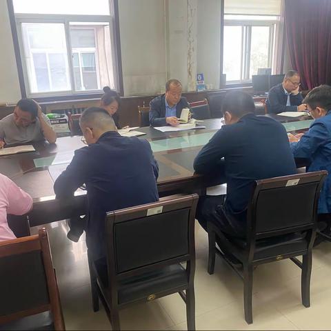 市生态环境局灞桥分局组织开展作风建设专题学习会