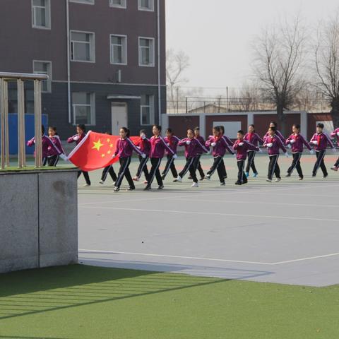 四间小学“弘扬雷锋精神”系列活动