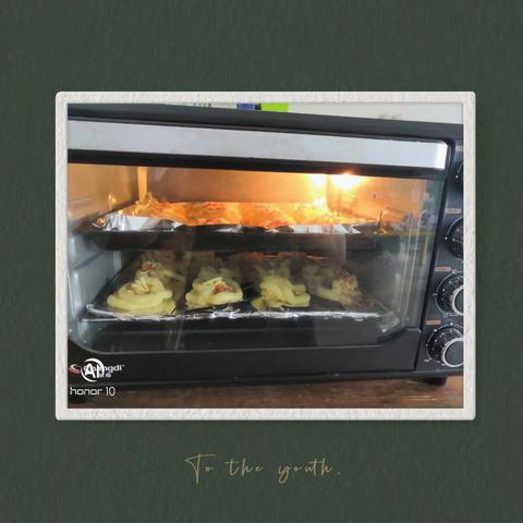 中四班食育课《土豆大变身——芝士焗土豆》