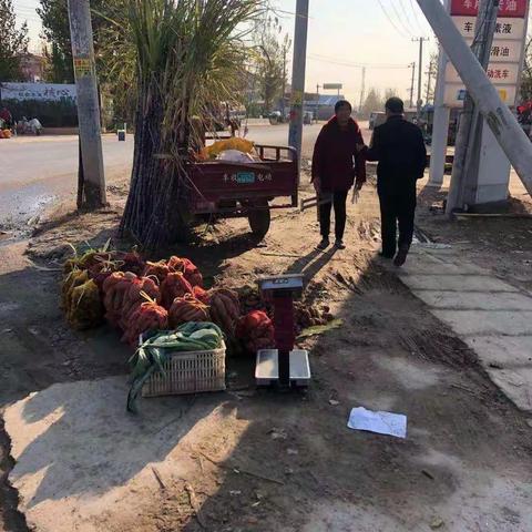 整治占道经营，维持市容