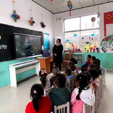 南鲁山镇芝芳幼儿园“革命故事”进课堂