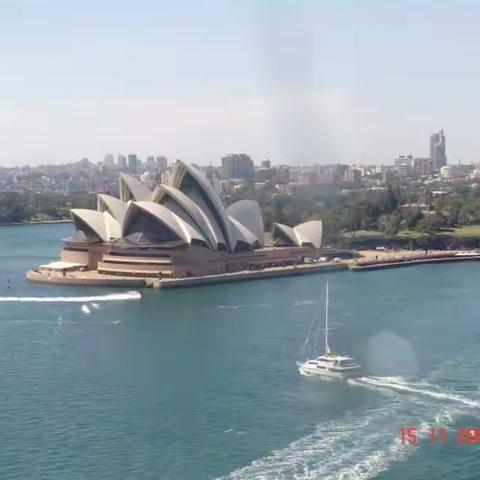 去地球的另一边，感受浪漫和温馨。