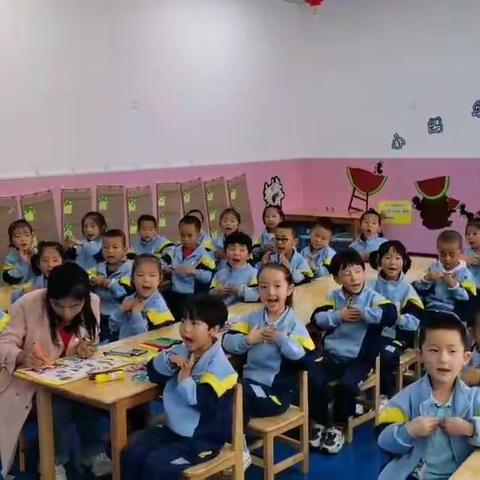 “推广普通话，喜迎二十大”——镇原县南区幼儿园果果（1）班推广普通话精彩片段