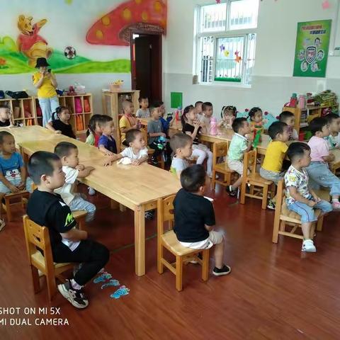 小班开学第一周总结