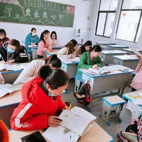 “在研讨中进步，在合作中成长”——记录丰县实验中学小学部李运飞老师的教研活动