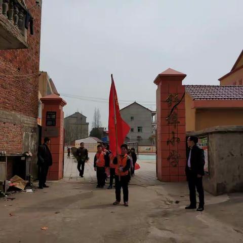 学雷锋、树新风、舒埠小学在行动－－弘扬雷锋精神，争做阳光少年