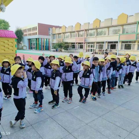中一班十一月安全教育之过马路