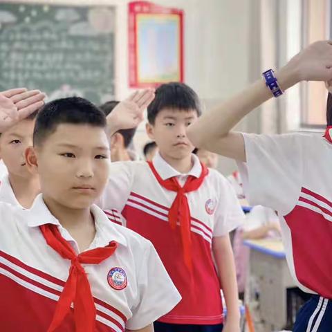 爱，在家访上蔓延——六4班