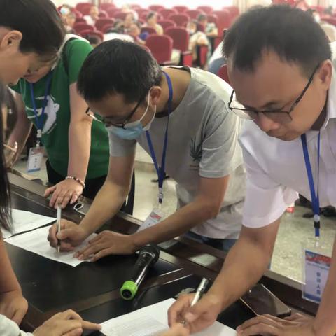 培训促提升 学习促成长，——2022年花垣县教师暑期培训纪实