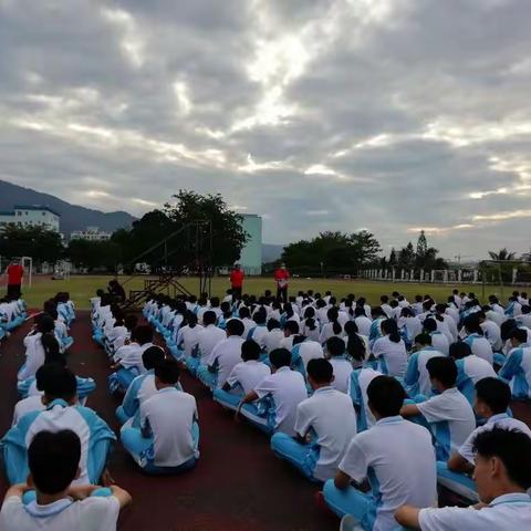 九年级体育模拟考试动员大会