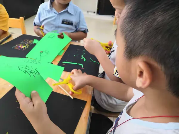 "玫瑰"芹菜拓印