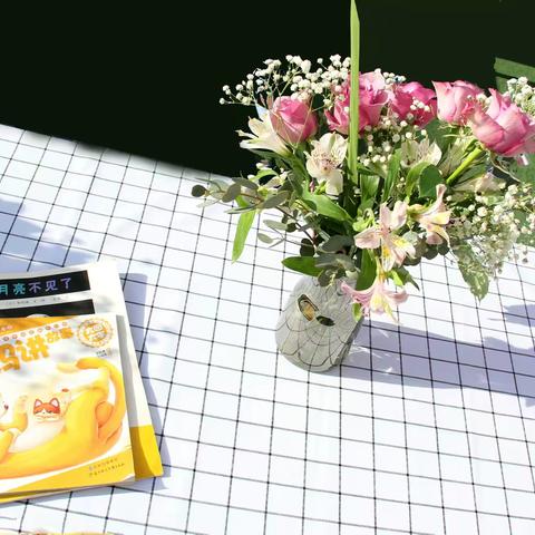 “书香黄河娃 阅读伴成长”——府谷县第二幼儿园读书月系列活动之启动仪式