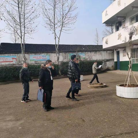 【洺口镇戴村小学】戴村小学迎洺口中心小学责任督学组期末工作评估