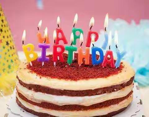 【分享快乐】大班四月份集体生日会