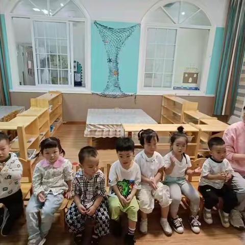 六壹上观南城幼稚园托一班成长足迹