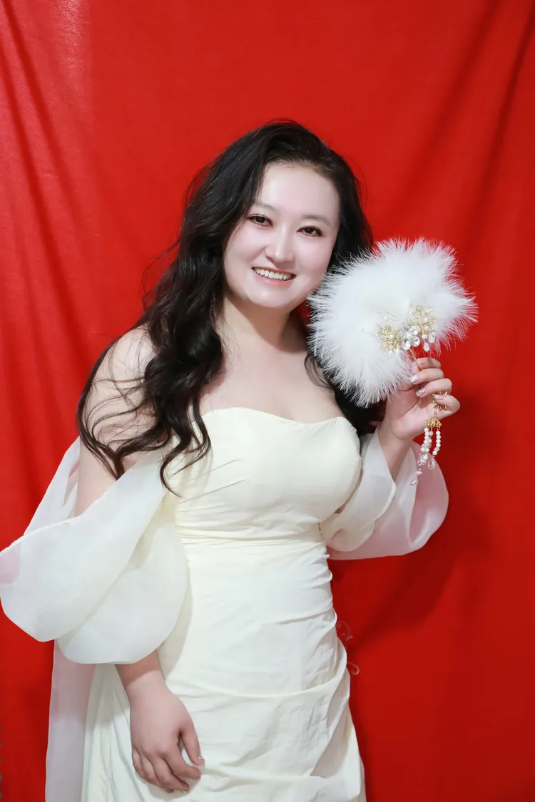 祝:刘通.李园园新婚快乐幸福