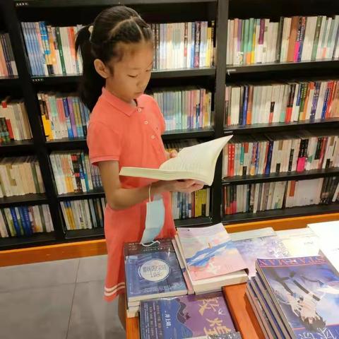 【书卷多情似故人】—于都实验小学四（4）班刘一凡