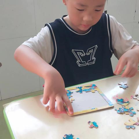 静待花开，守护成长—刘朗竹