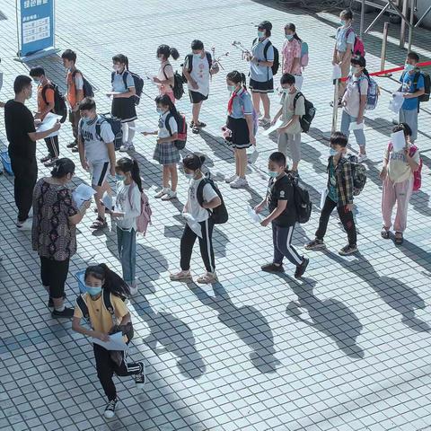 沐浴晨光 扬帆起航——涧西区湖北路小学开学季