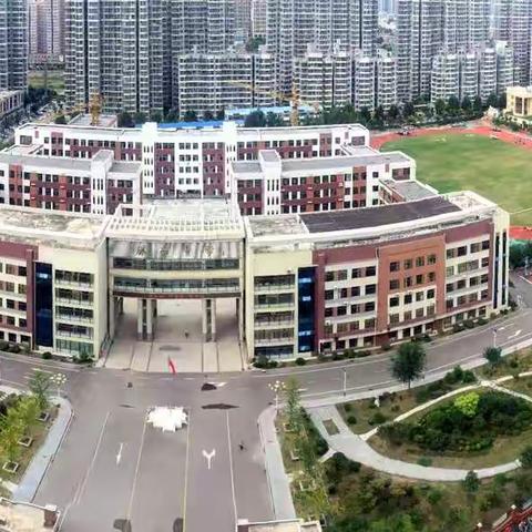 心系南中，督导同行——荆河教育联区督学一行深入滕南中学督查期中考试