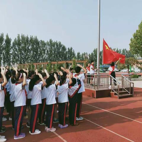 灿烂金秋  感恩同行                      ——常家福彩希望小学喜迎开学