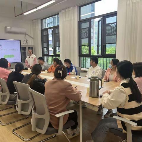 “食”光有你、携手“味”来—建德市月亮湾幼儿园叶家园区膳管会活动