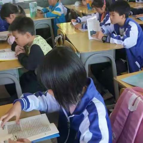 阅读，让文字伴随成长！——葛坳乡曲洋小学五二班