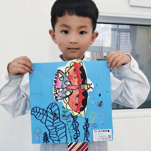 丑小鸭美术英迪教学点4.24优秀作品《翩翩飞舞的蝴蝶》