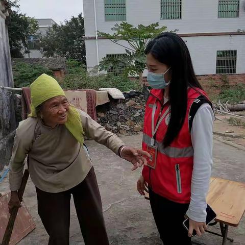 关爱独居老人 网格员冬日暖心走访送关怀
