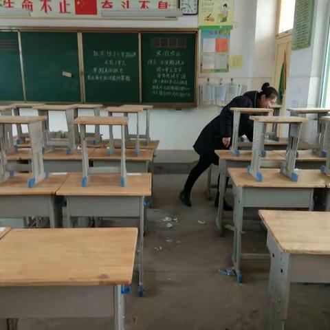 道口铺学区闫邵屯小学为新学期开学做准备