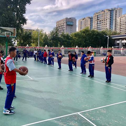社团课程—篮球社团活动纪实