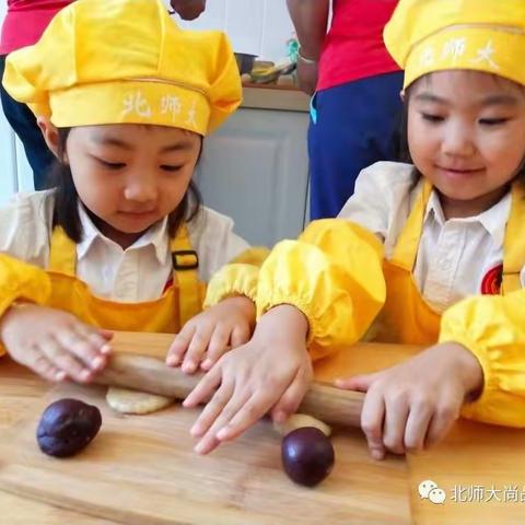 教室里飘着烘焙香