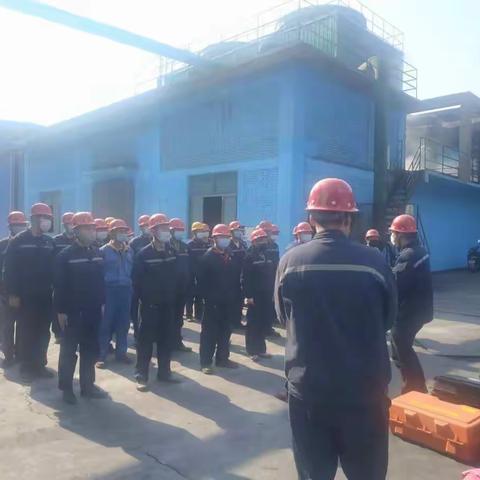 河北兴华钢铁有限公司炼钢厂安全活动系列——空气呼吸器佩戴比赛