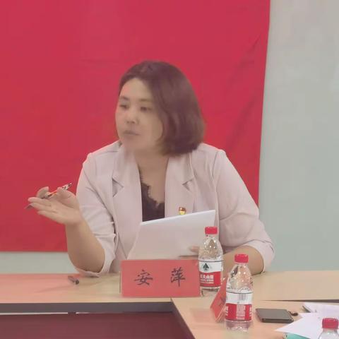 花园路街道城建大厦党群工作站召开“两新”党组织书记党史学习教育座谈会