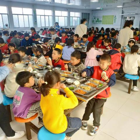 青州市五里学校餐厅——用心做好每一餐