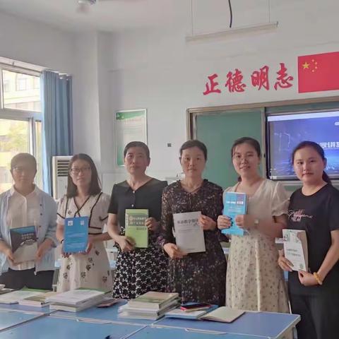 【德州市名师领航工作室  孙淑红名师工作室】动态  阅读促进成长，聆听名师讲堂