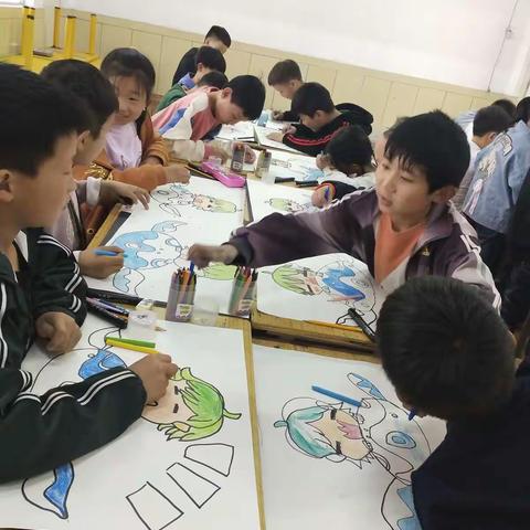 英华小学三四年级美术作品《庄周》