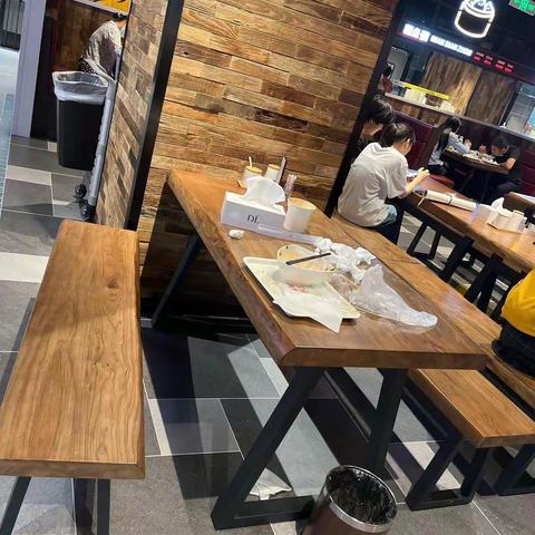 7月26日金汇店巡场问题及整改