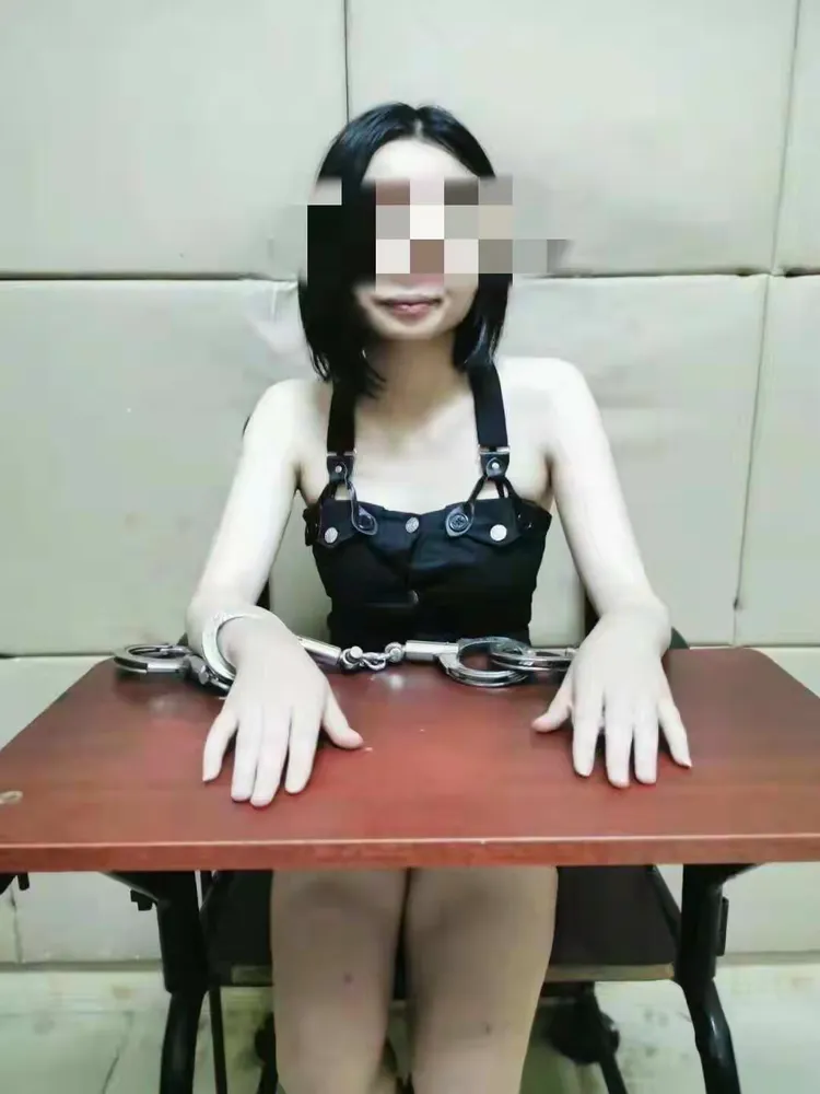 吉阳分局联合禁毒支队成功破获1起省督团伙贩毒案件