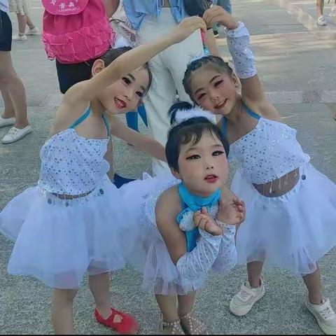 2021新贝蕾舞蹈艺术学校暑假星星<二>班汇报课