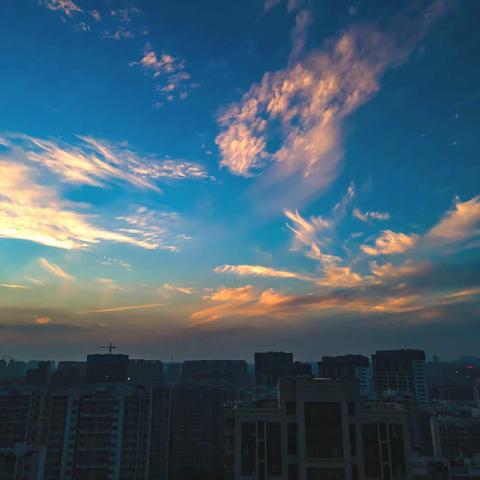 绚烂晚霞