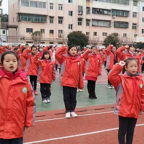 弘扬雷锋精神，树立文明新风——记咸宁市第六小学雷锋活动月启动仪式