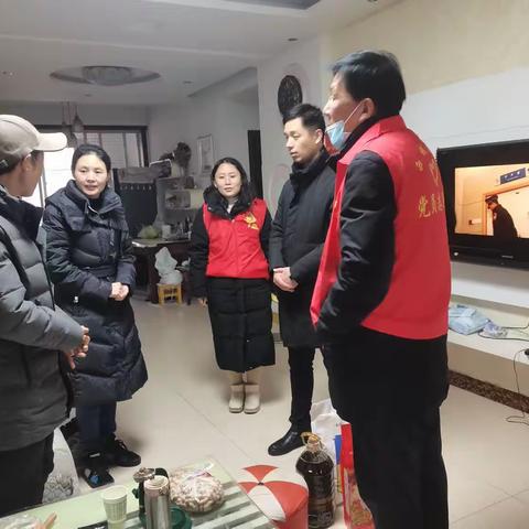 槐里社区“关爱身边人，送温暖”