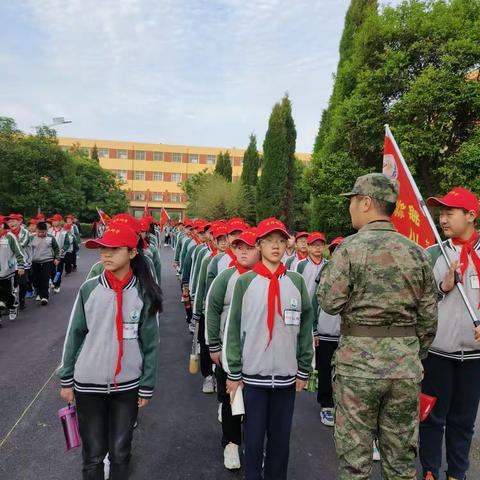 舞钢市第三小学六年三班“探神都古韵，研知行合一”洛阳研学实践活动第二天