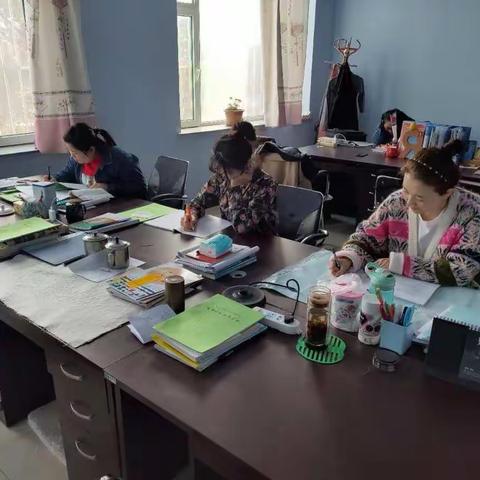 来福学校小学（高年段）语文组第一次主题研修探索活动